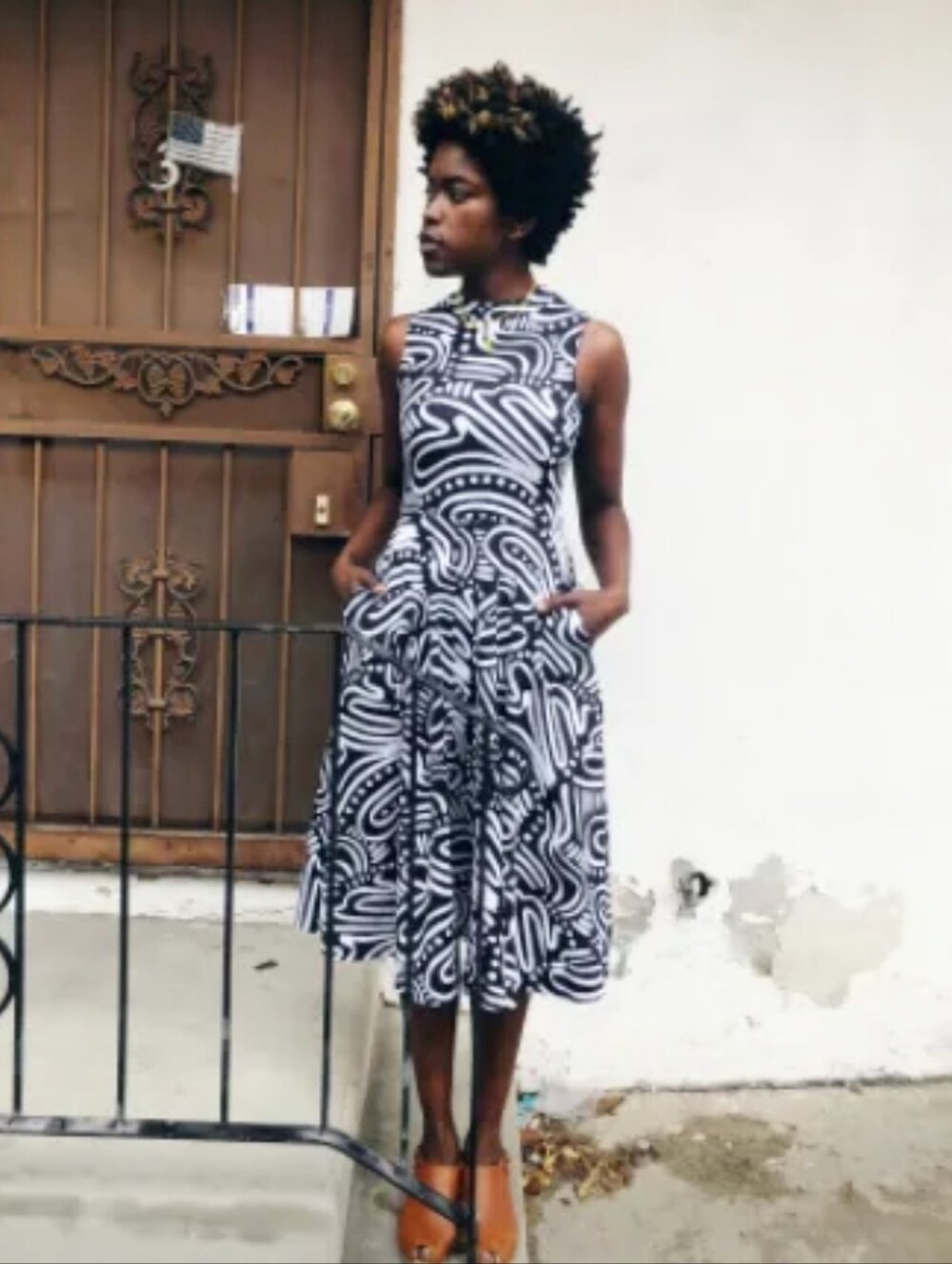 Nooworks Dress Black  White Sleeveless Ripple Print Midi Pockets - Picture 2 of 13